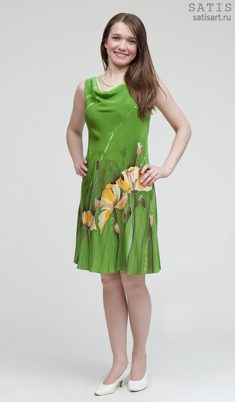 Платье из натурального шелка зеленое летнее